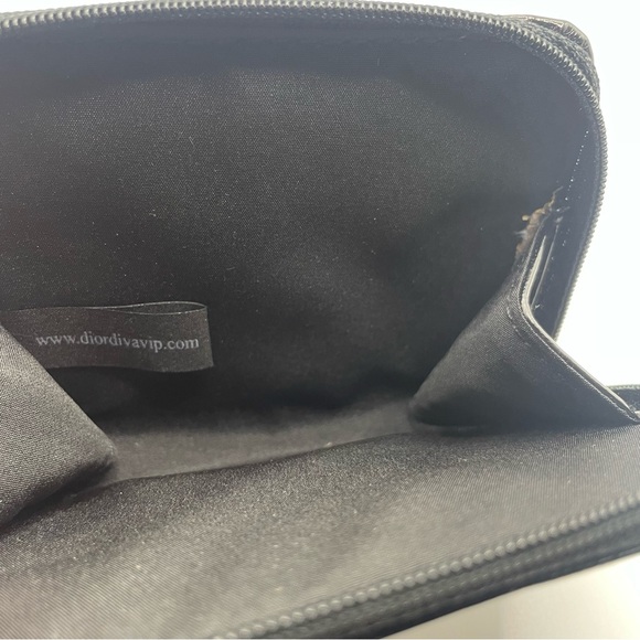 Dior Beauty Diva VIP Black Patent Zip Around Wallet Cardholder - Picture 6 of 9